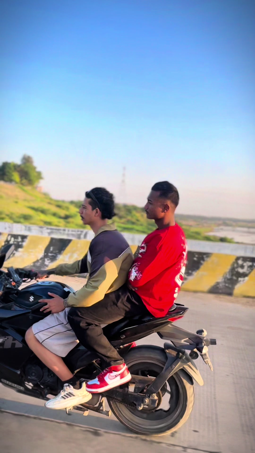 @Aakash Soni23