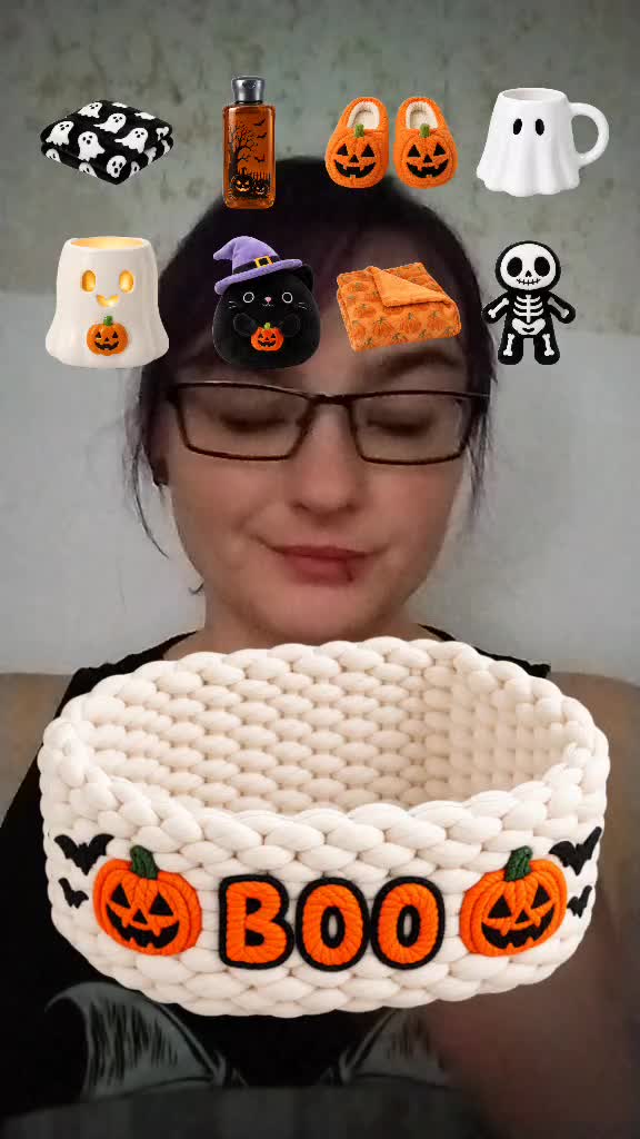@GothMichi Team💚💜LariiVanHell