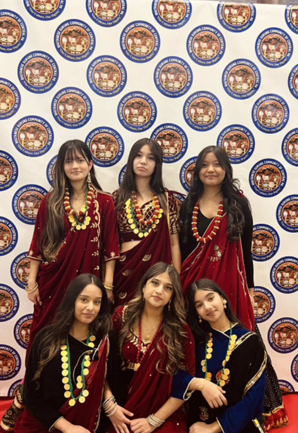 @Dancegroup