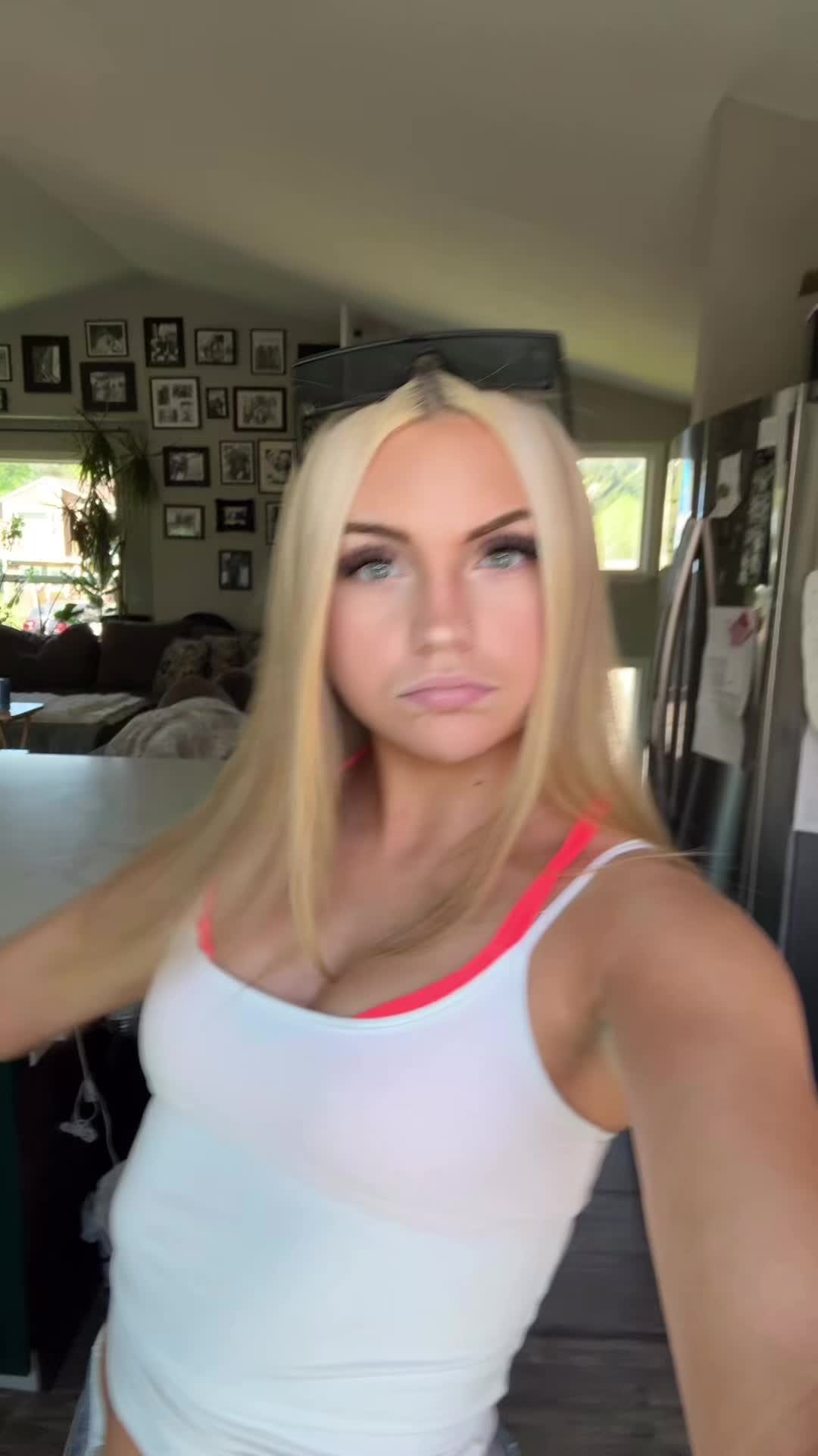 @olivia
