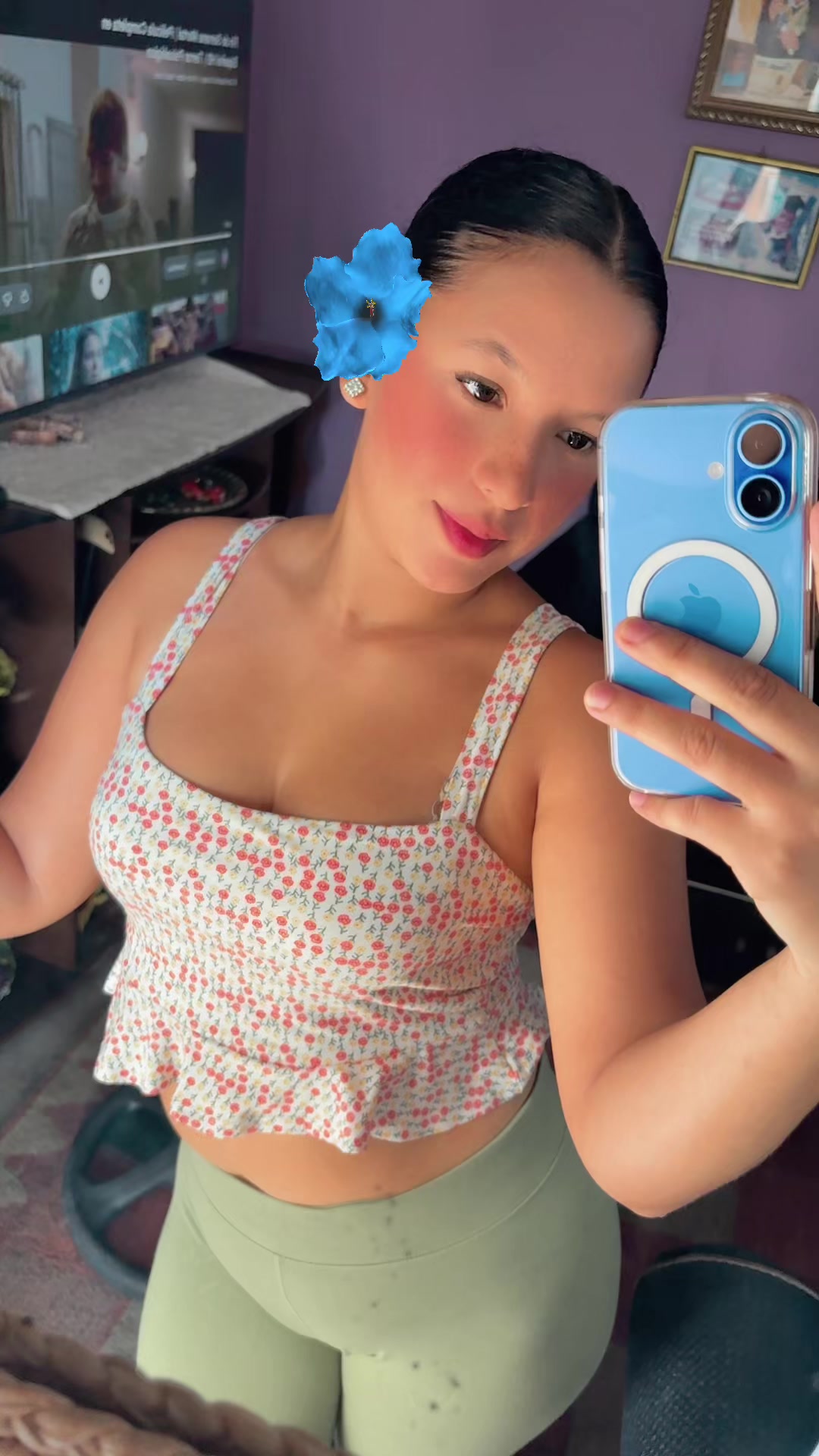 @🎀Mily🌸🍒Flow🎀👑
