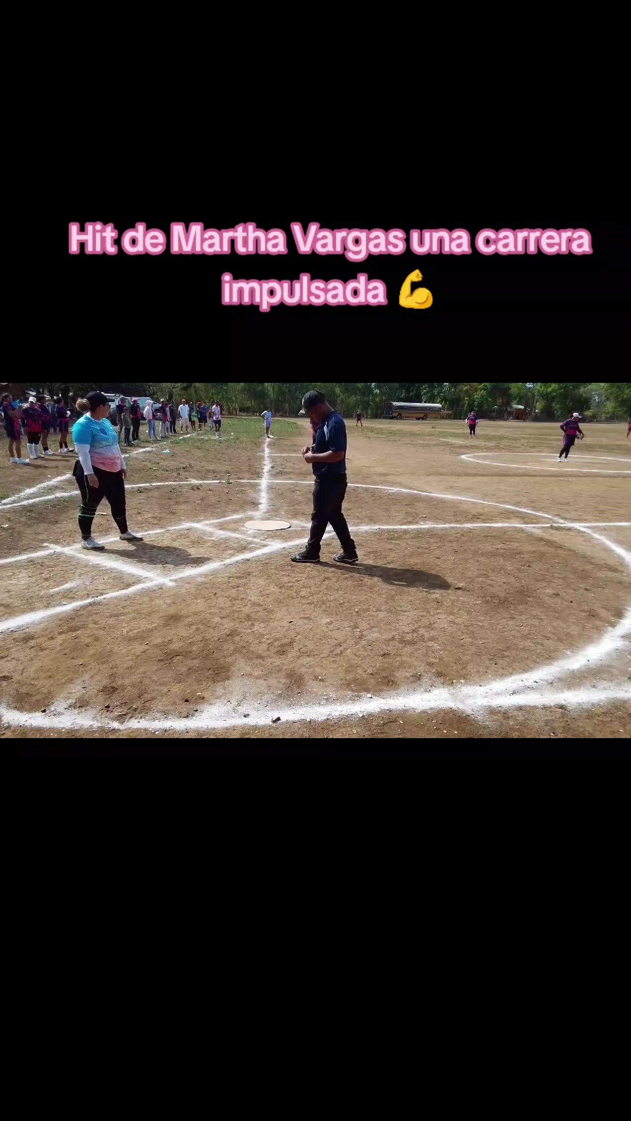 @Las leona's🦁⚽
