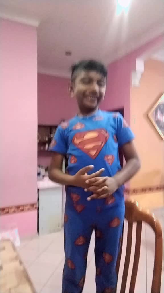 @Nandhini 👑❤️