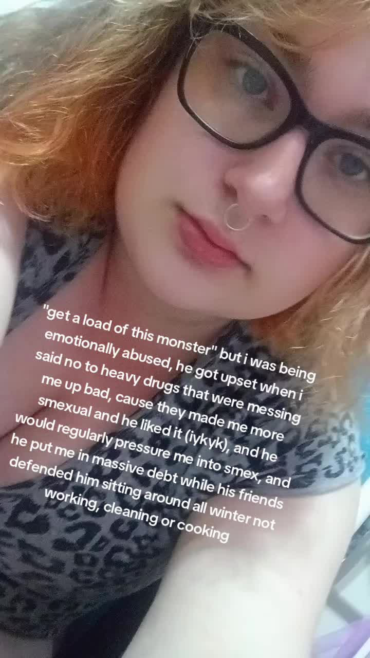 @Bri/LilStonerPrincess💜🏳️🌈