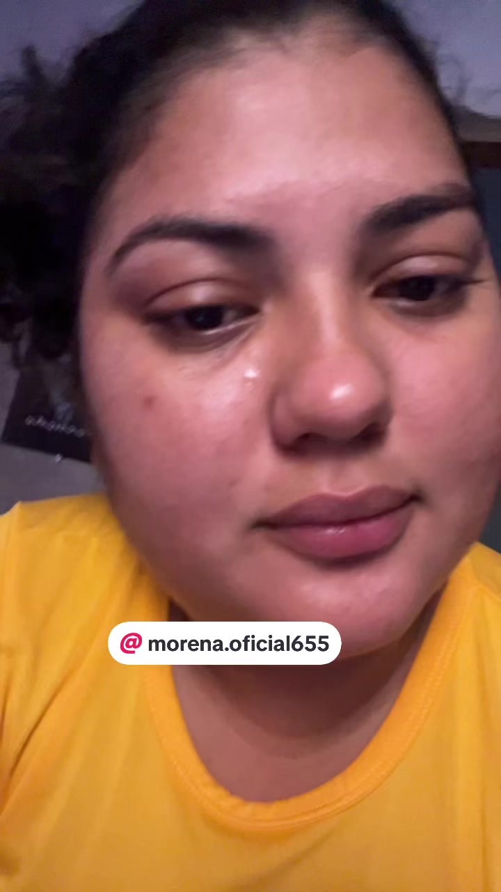 @MORENAOFICIAL