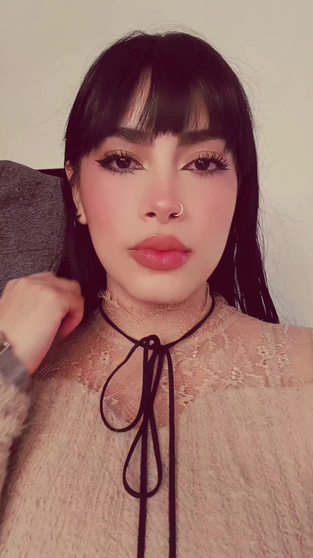 @Aluna