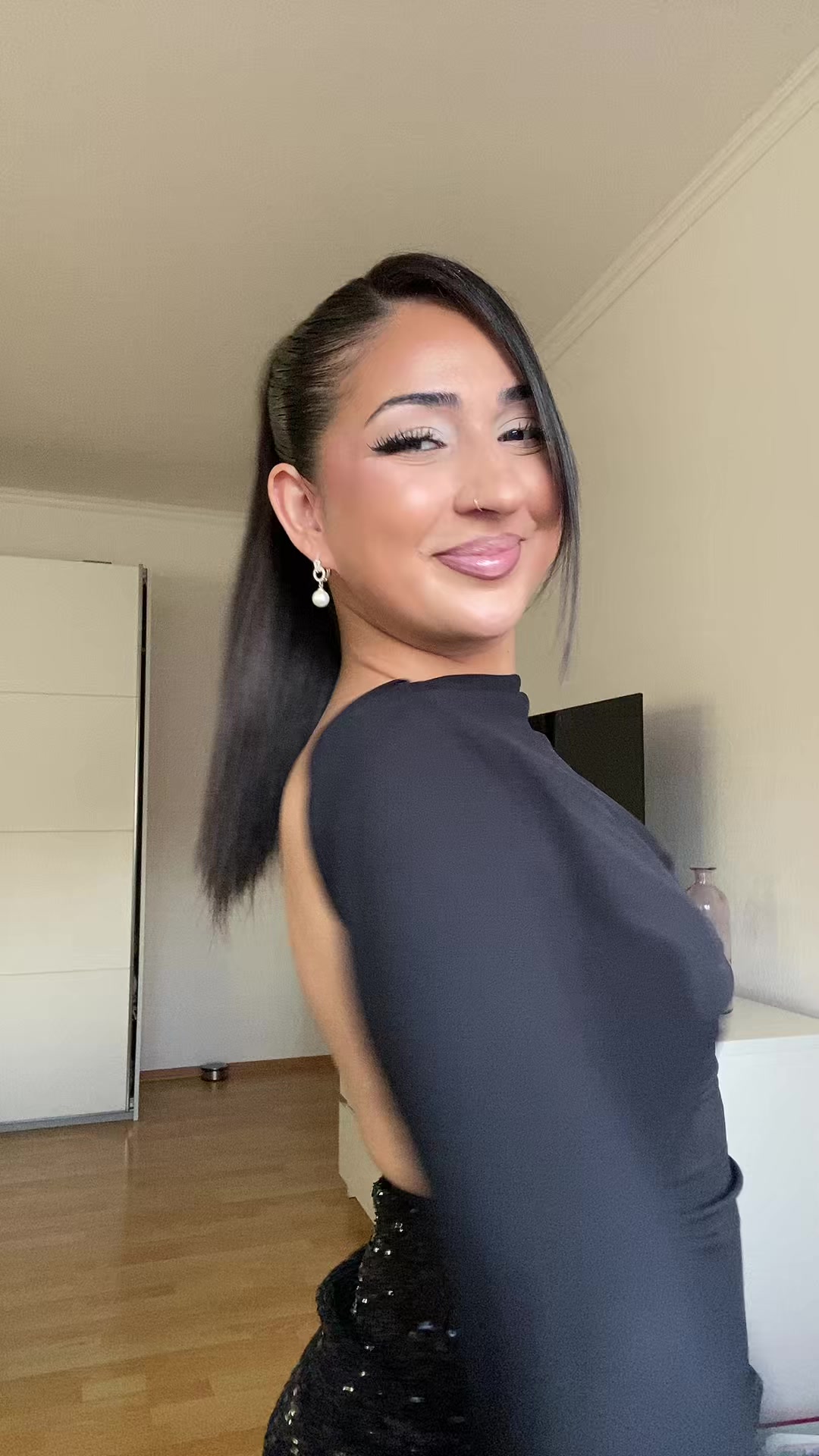 @Vanessa