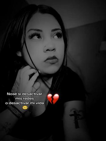 @karlita Luchó