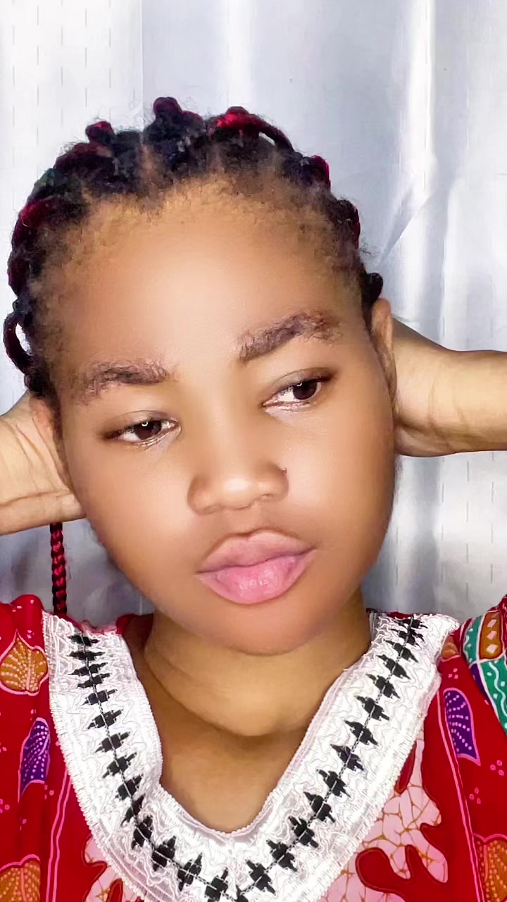 @Reniss'ka dame unique officiel