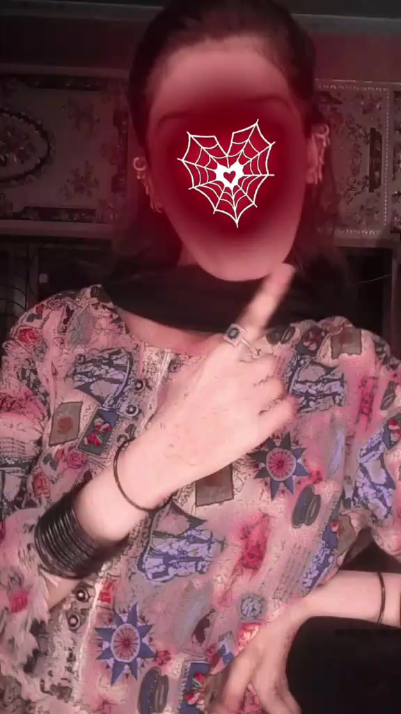@👑𓆩𝐏𝐑𝐄𝐄𝐓𝐘✰ 𝐐𝐔𝐄𝐄𝐍ᵂ