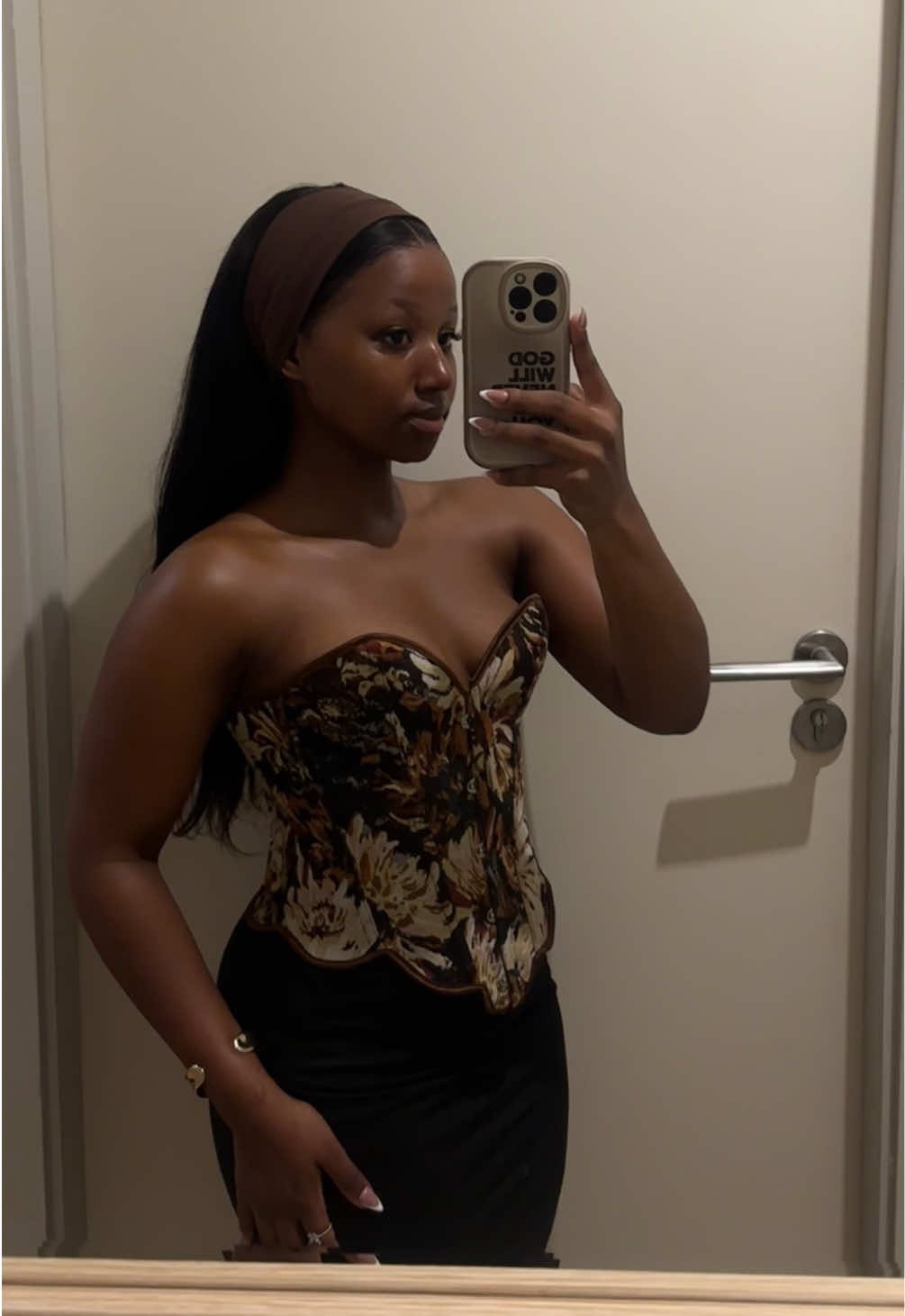 @Sthandeka Mafuleka
