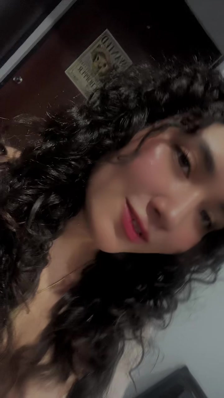 @𝑅𝑒𝑔𝒾𝓈 𝒩.🖤