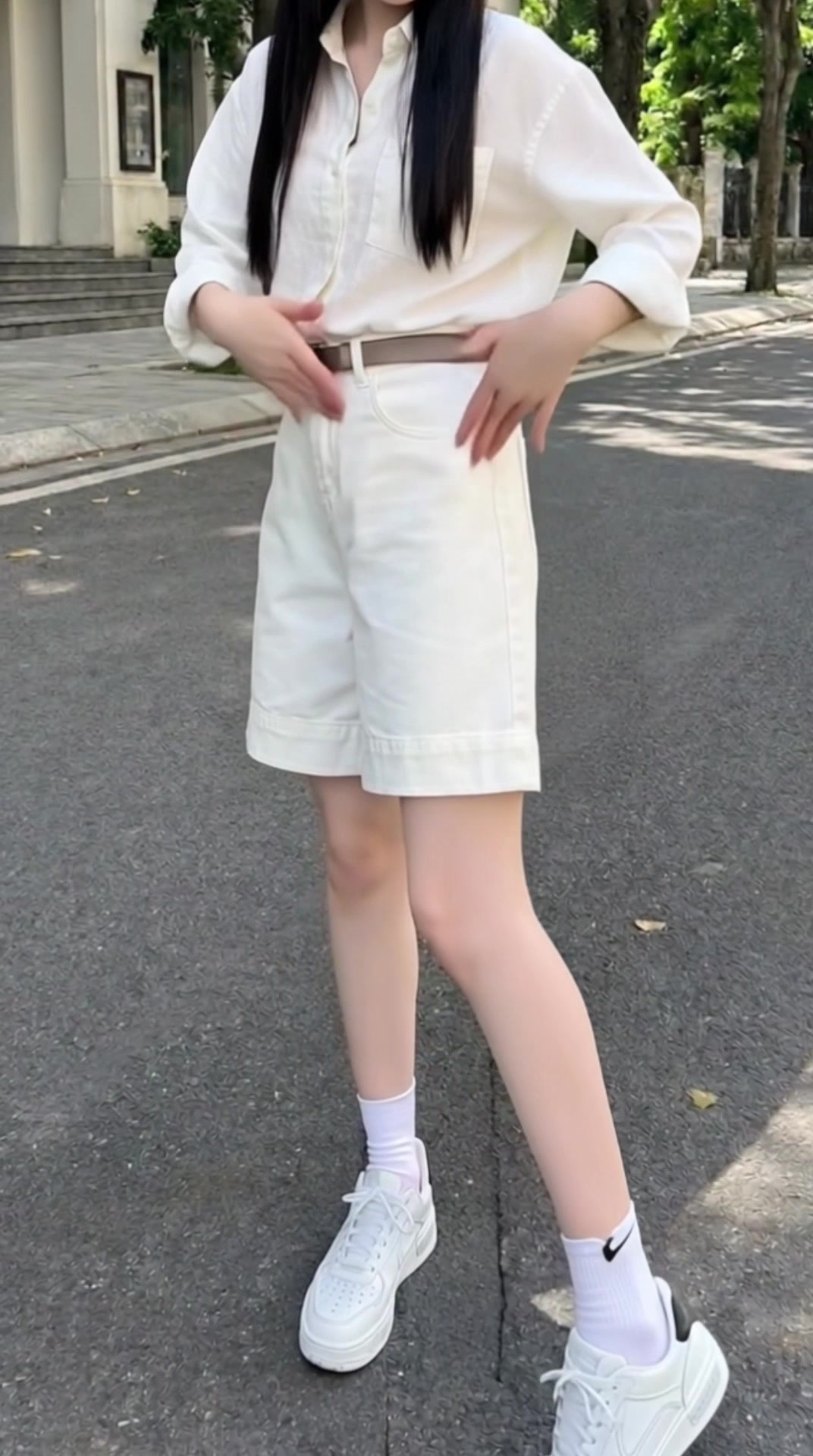 @Linhly