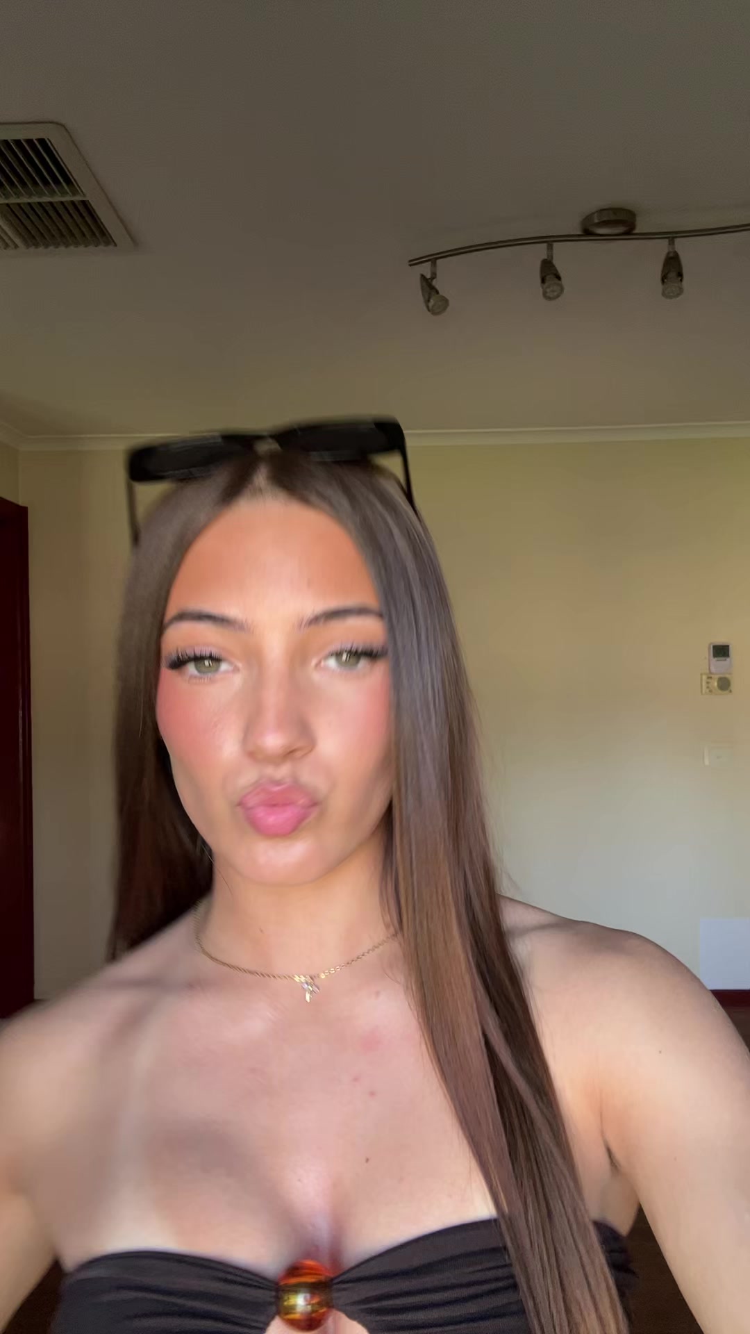 @𝓹𝓮𝔂𝓽𝓸𝓷 𝓱𝓾𝓰𝓱𝓮𝓼