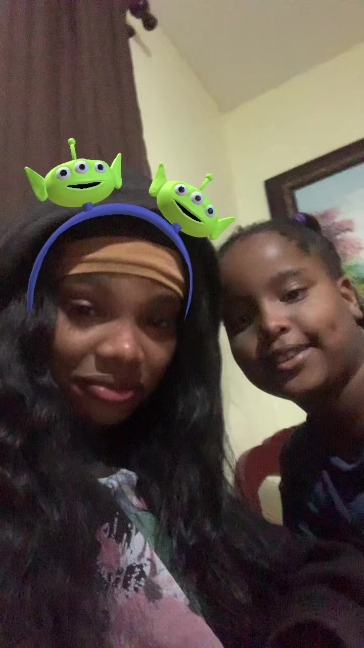@kiaraguz0