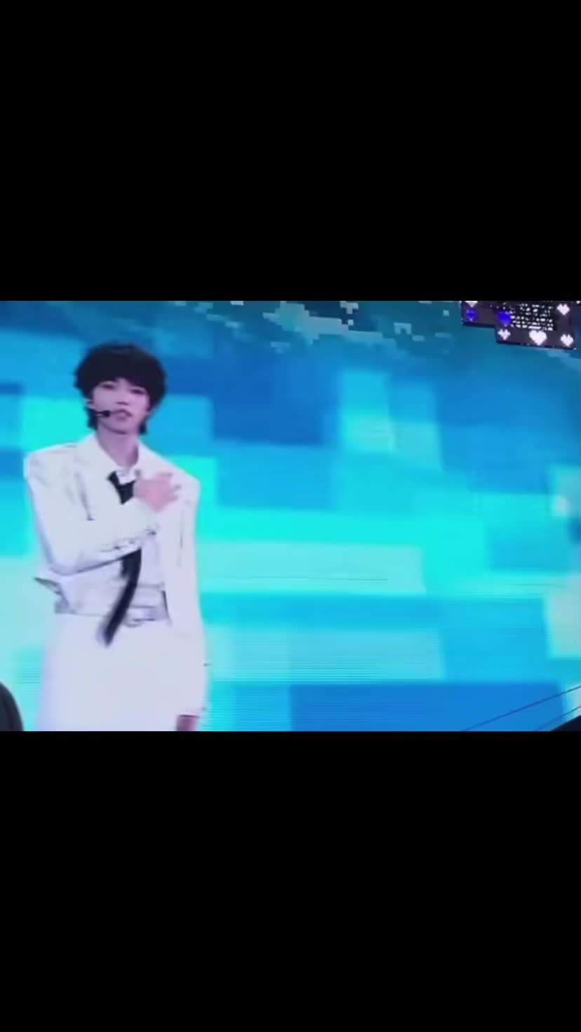 @โ. ๐ หๅผ ๆ(>.<)