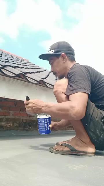 @Gombey