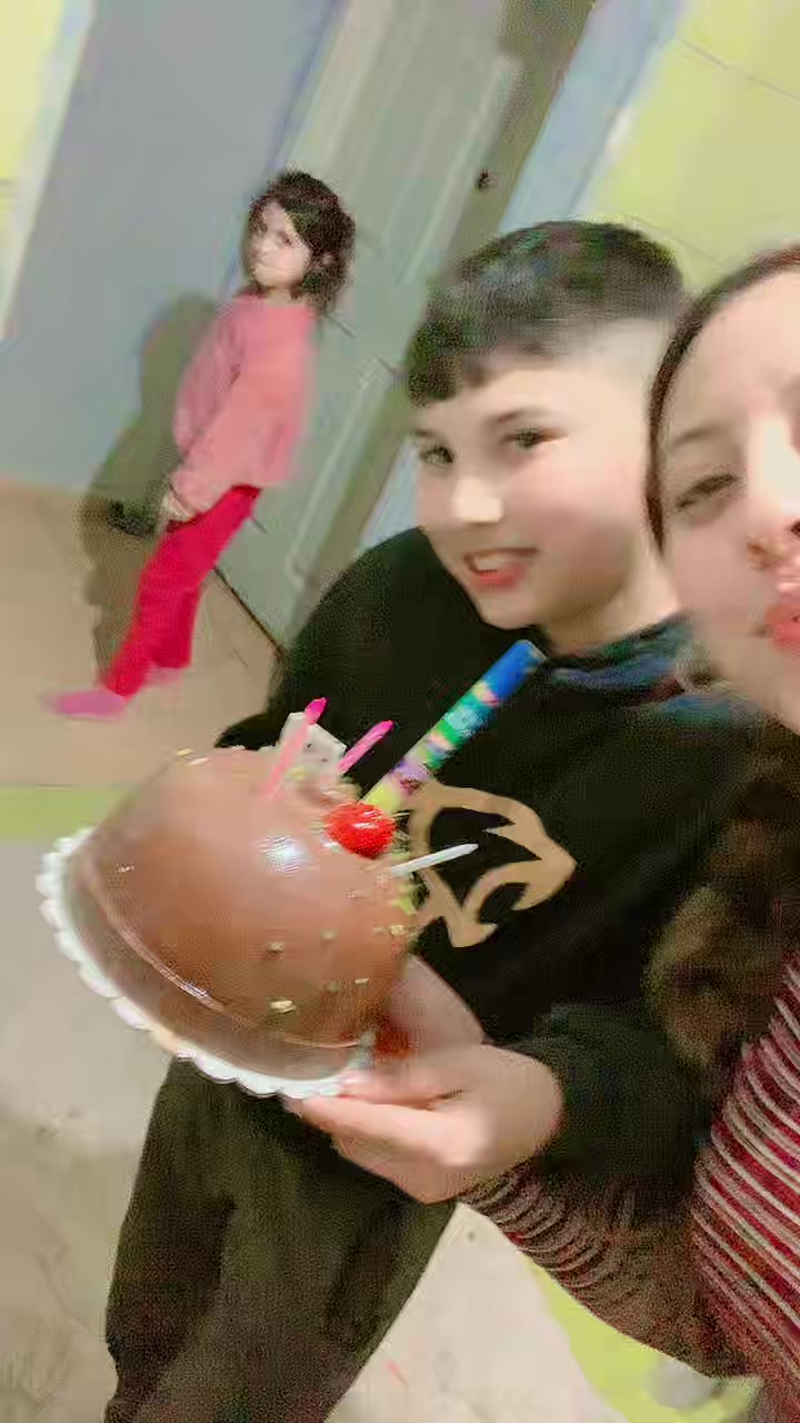 @Esen.Kara&ccedil;ay