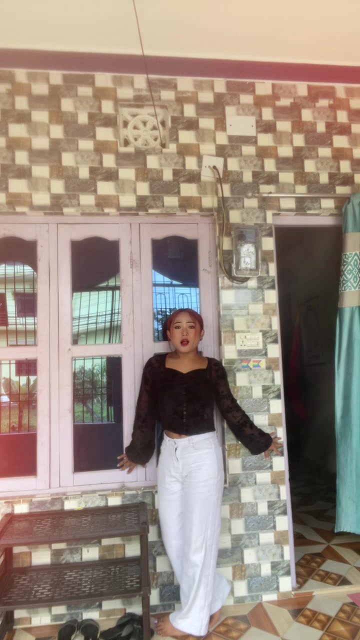 @Sabrina Kerungma