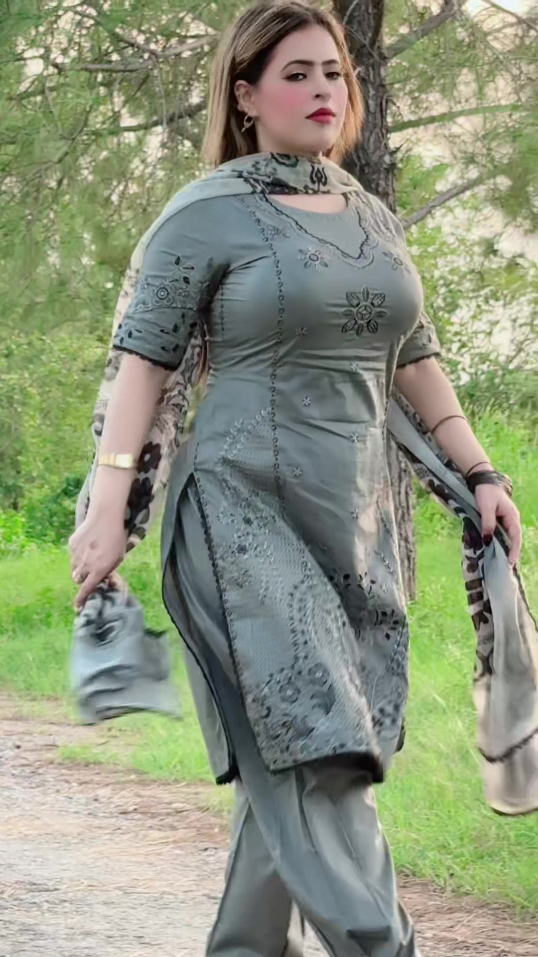 @❤️Waffa khan ♥️