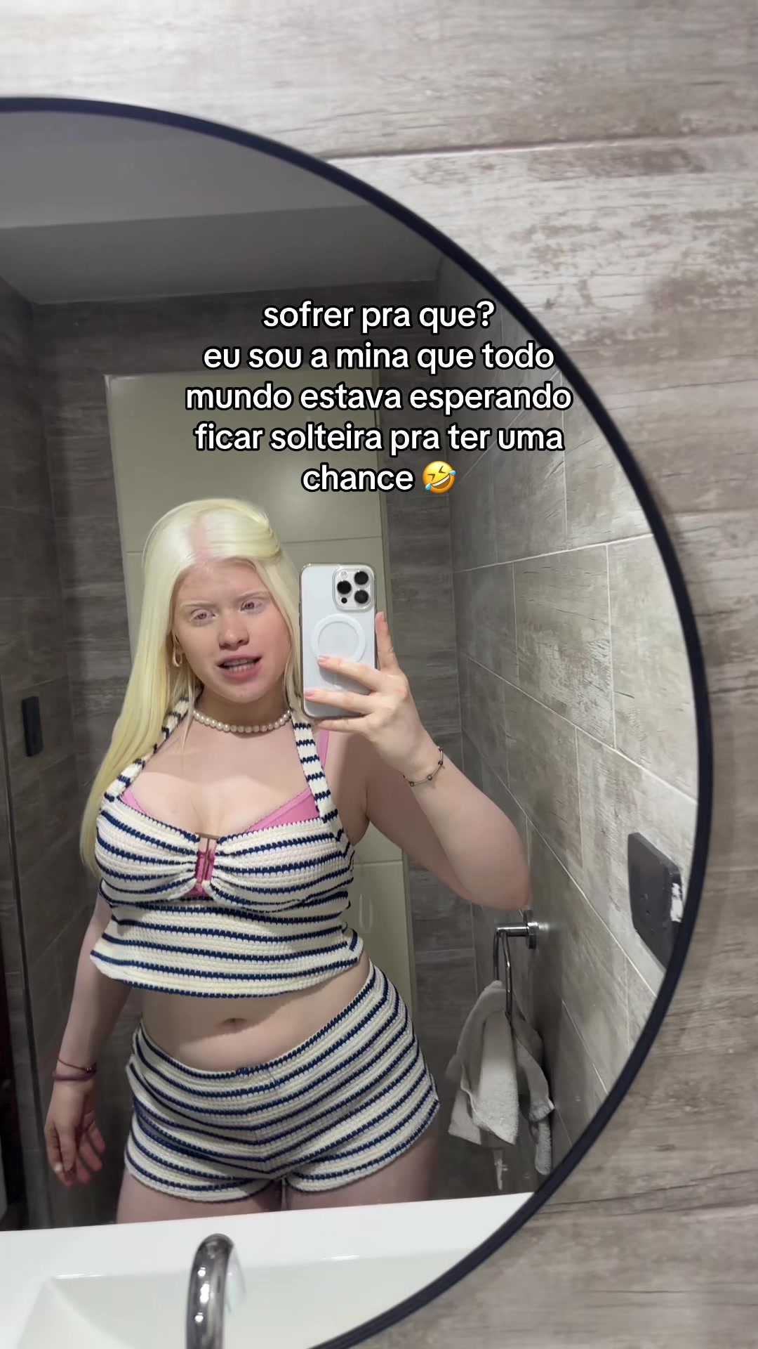 @bella