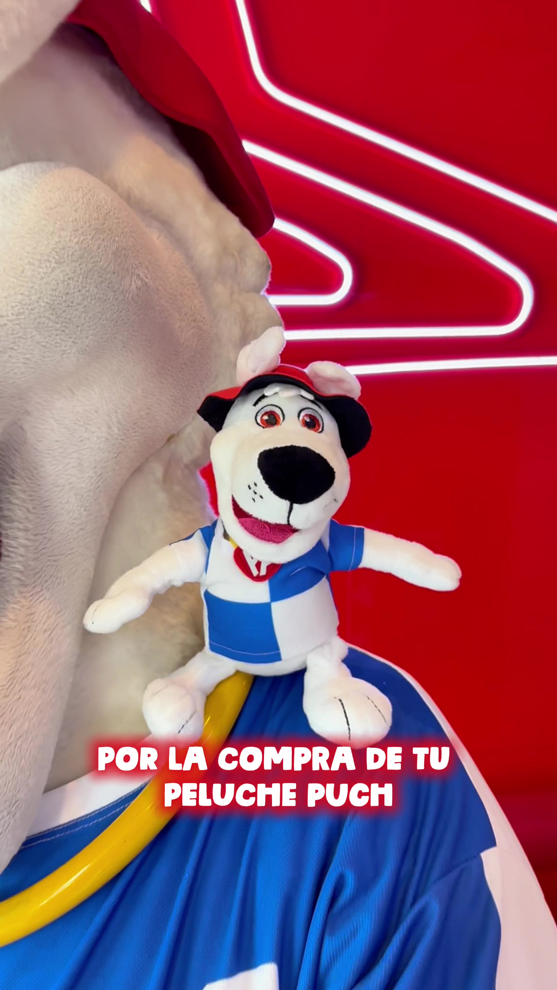 @Pizza Hut El Salvador