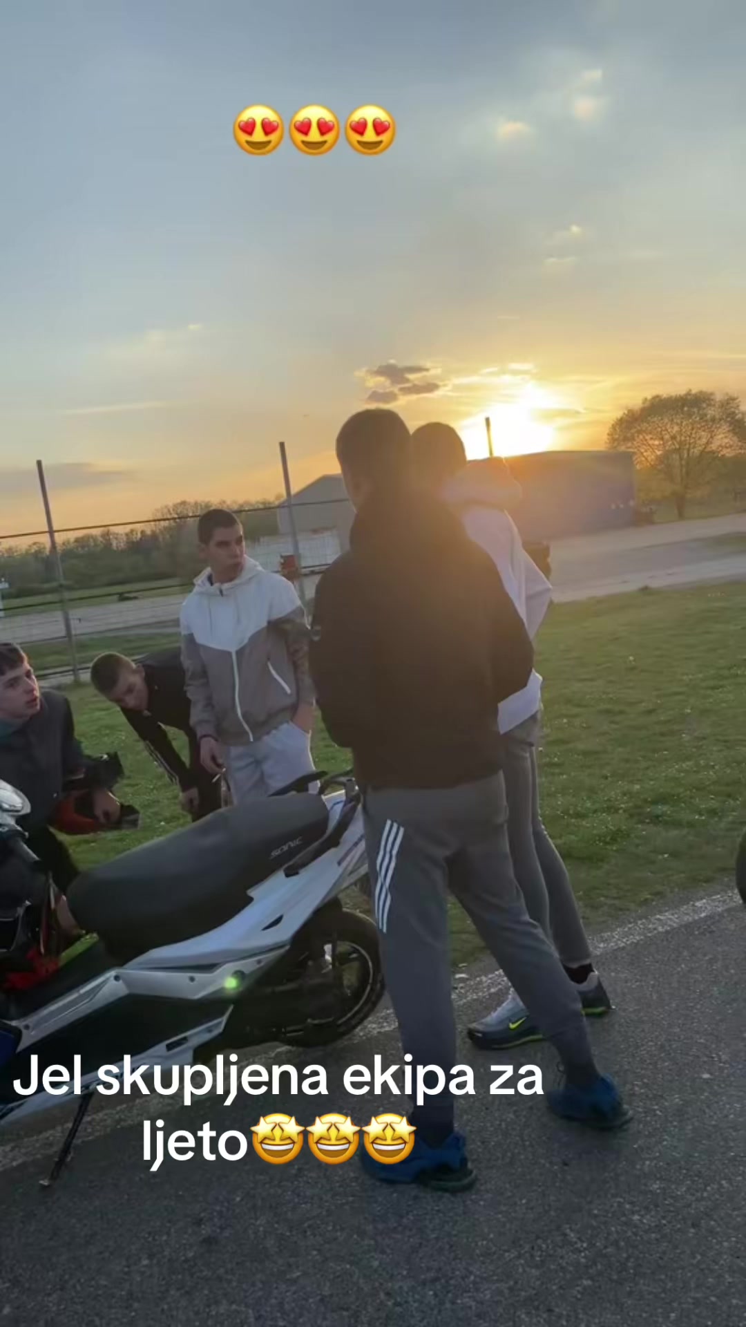 @jolić🤪