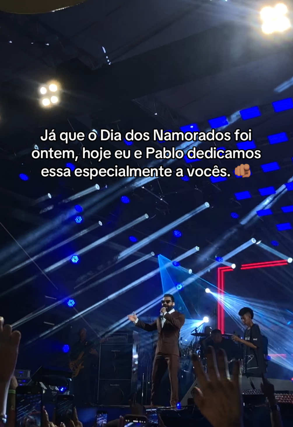 @Ana Karolayne