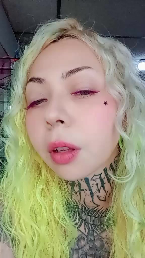 @BrujaOzkura666