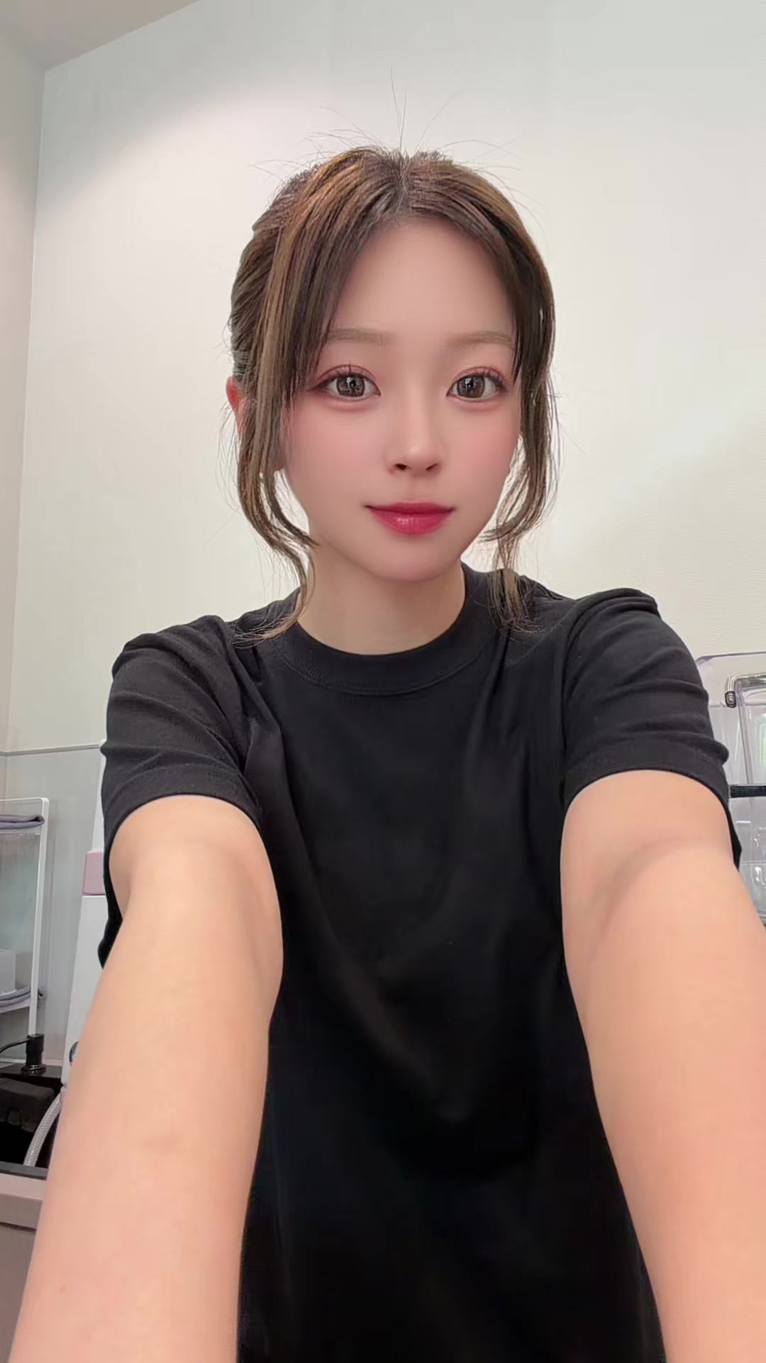 @りりあ