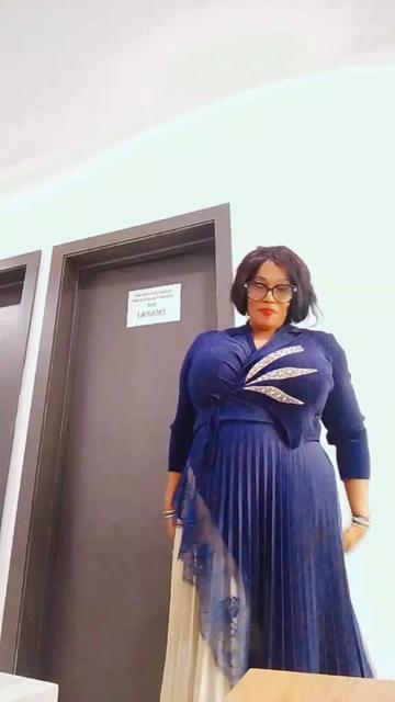@ADUNNIADE WITH COINS .