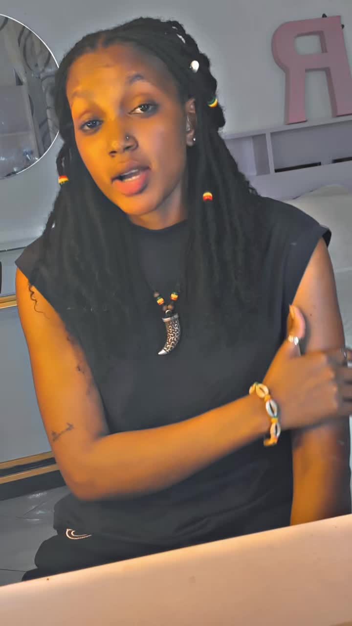 @BL&Atilde;CK PEARL 🖤🌚💫