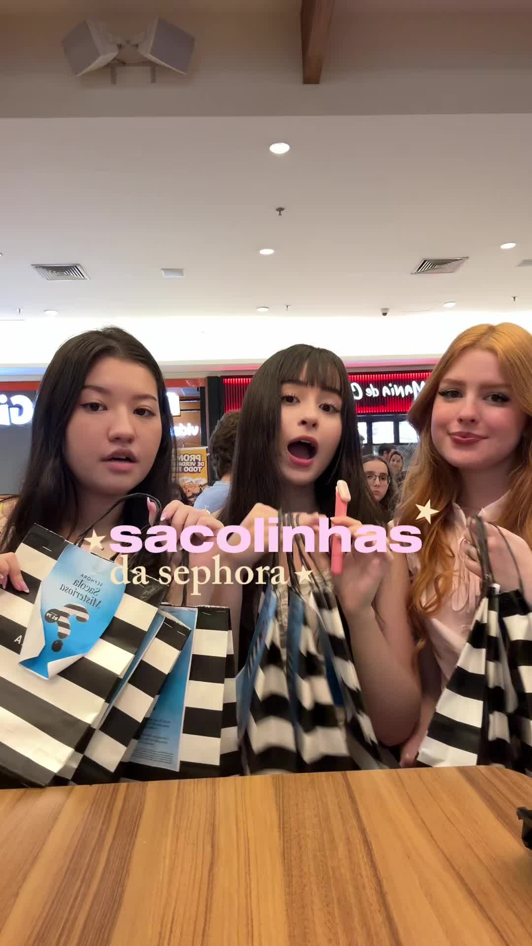 @fefi ೃ࿔*:・