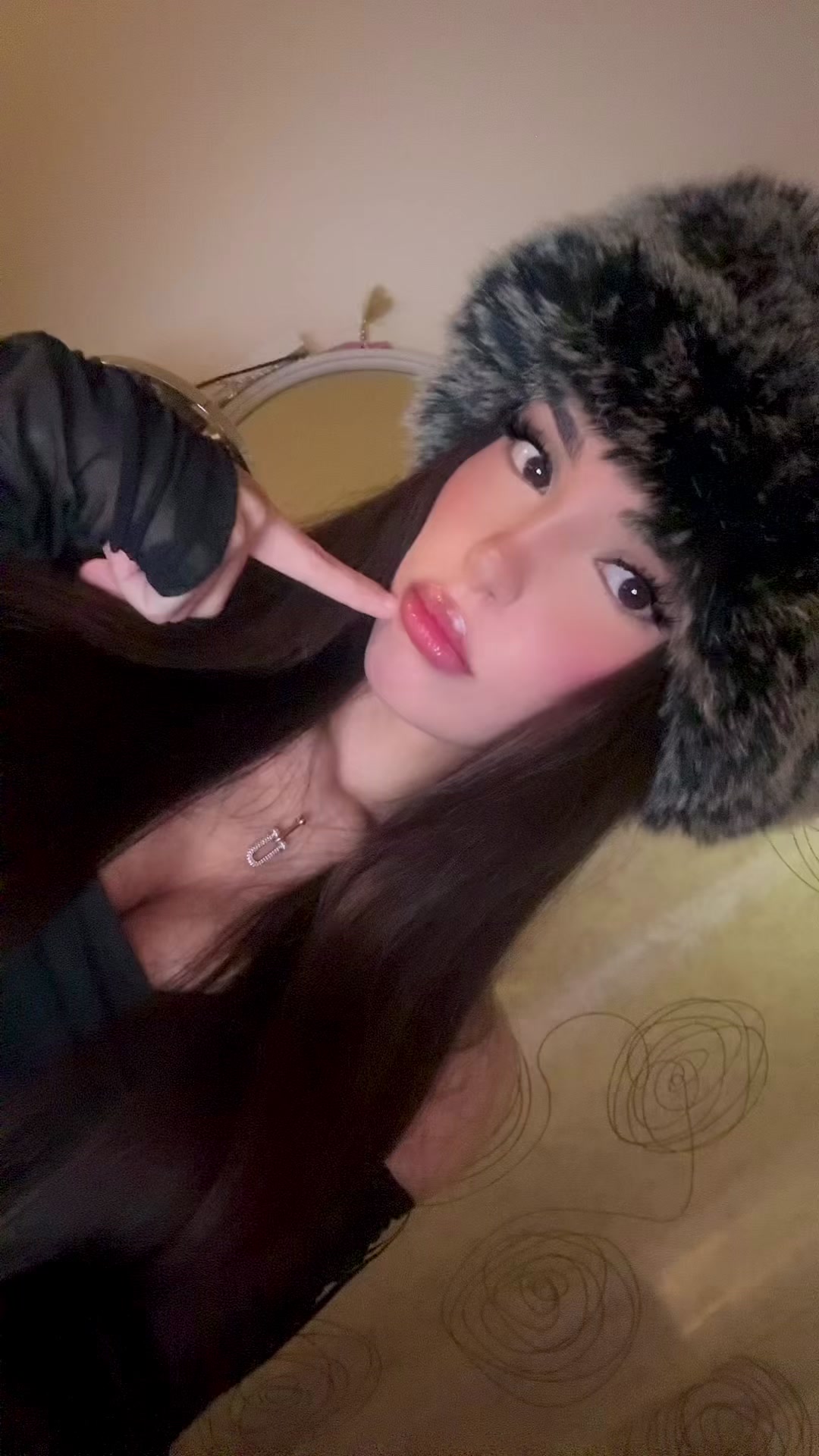 @𝓏