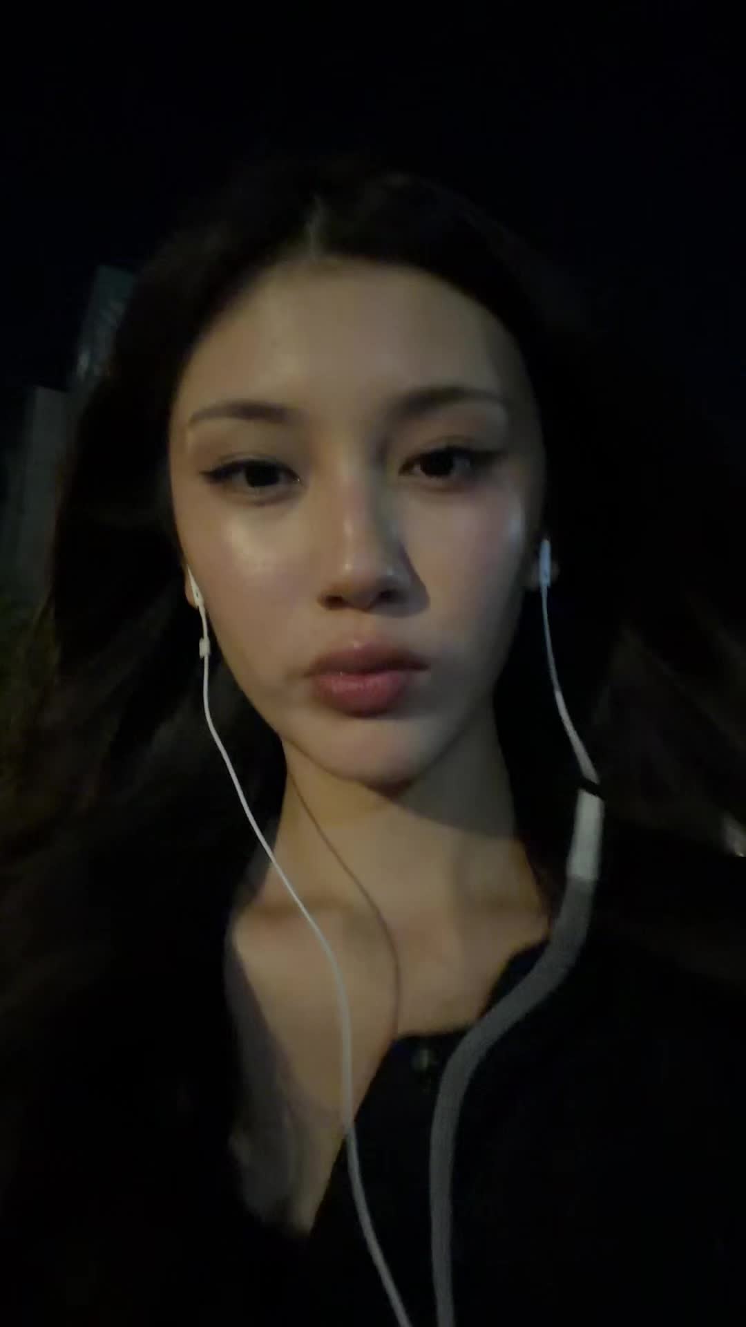 @riya
