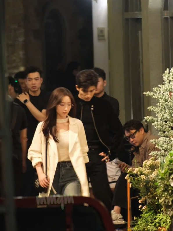 @Hồ Y&ecirc;u Tiểu Hồng Nương