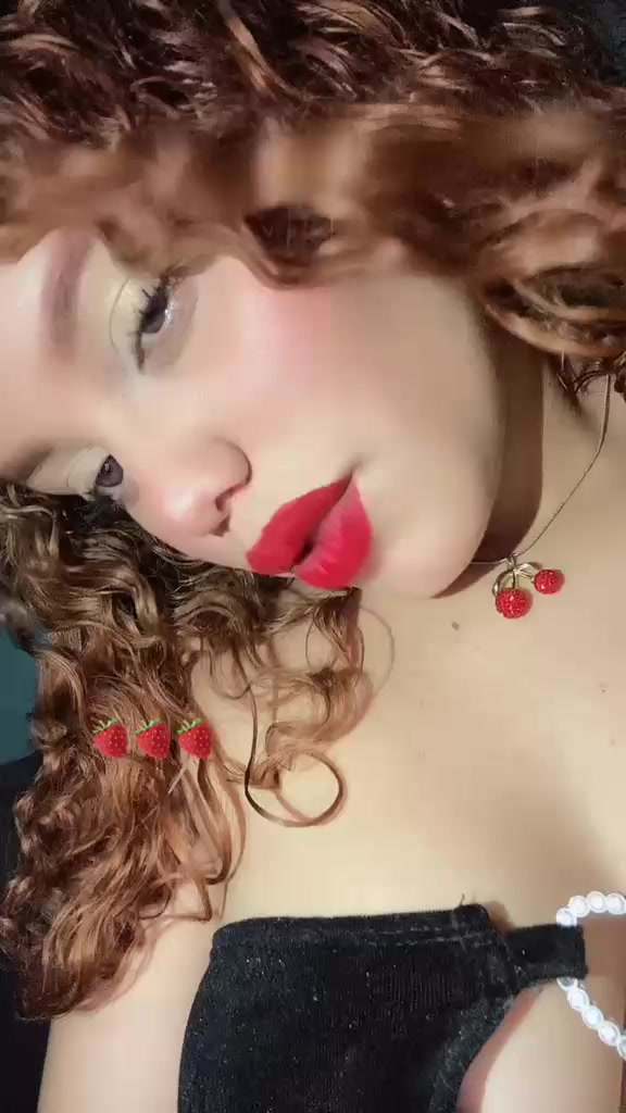 @fernanda martines🍒