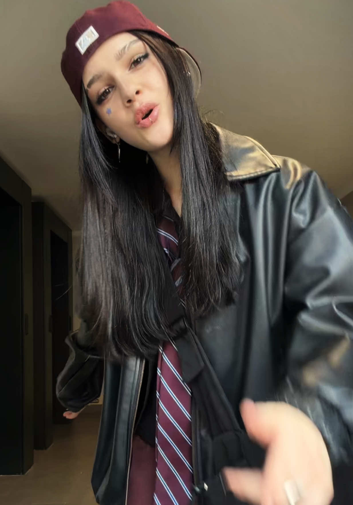 @wweneses