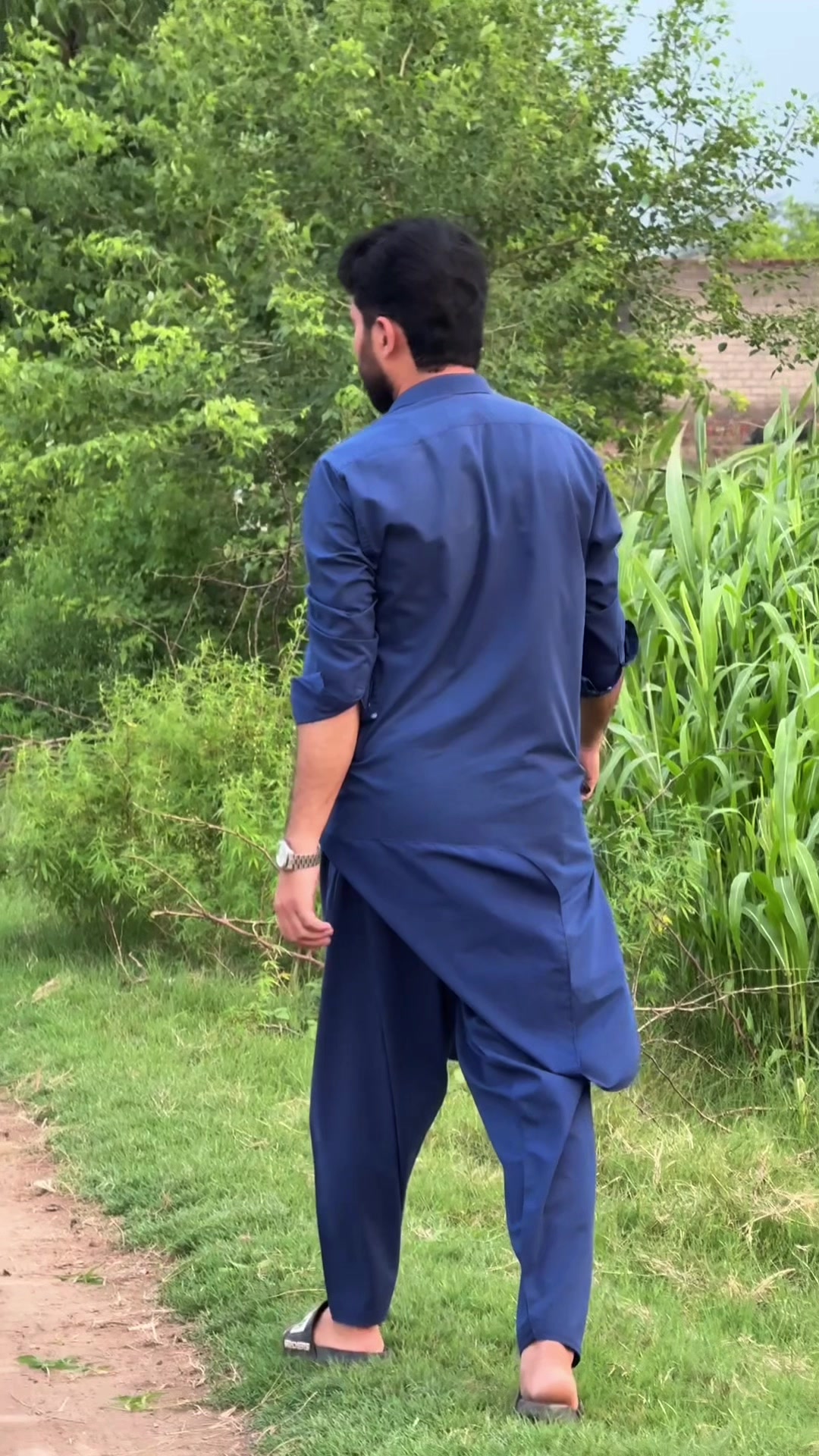 @adii_sandhu