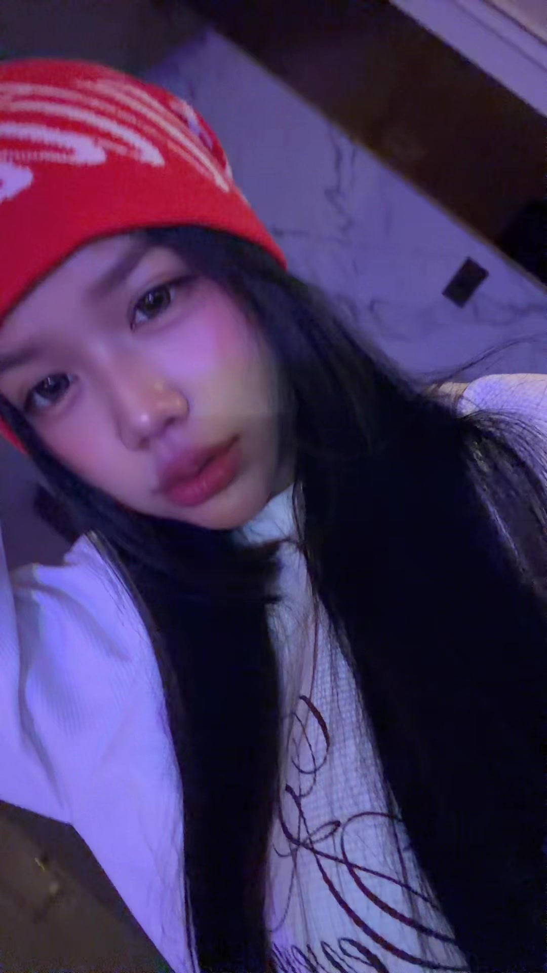 @ThiriHlaing