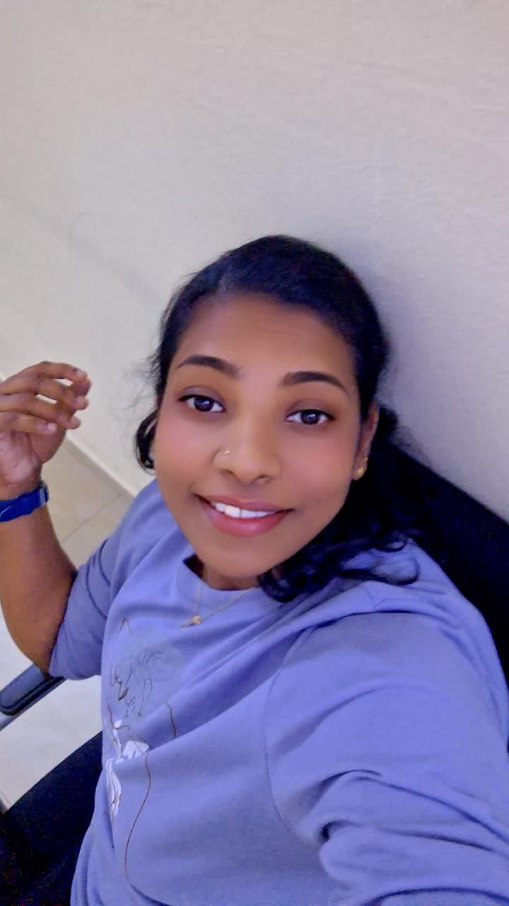 @anna mariya 🥰