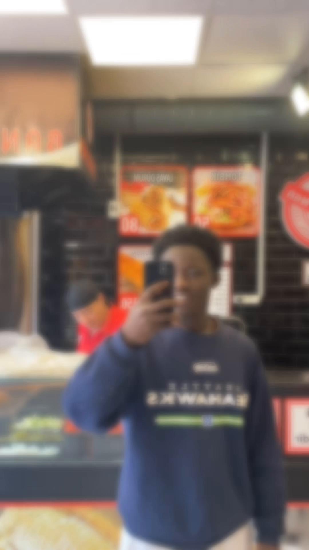 @ᴋᴜꜱᴀɢꜱʜᴏᴡʙᴏʏ♊️