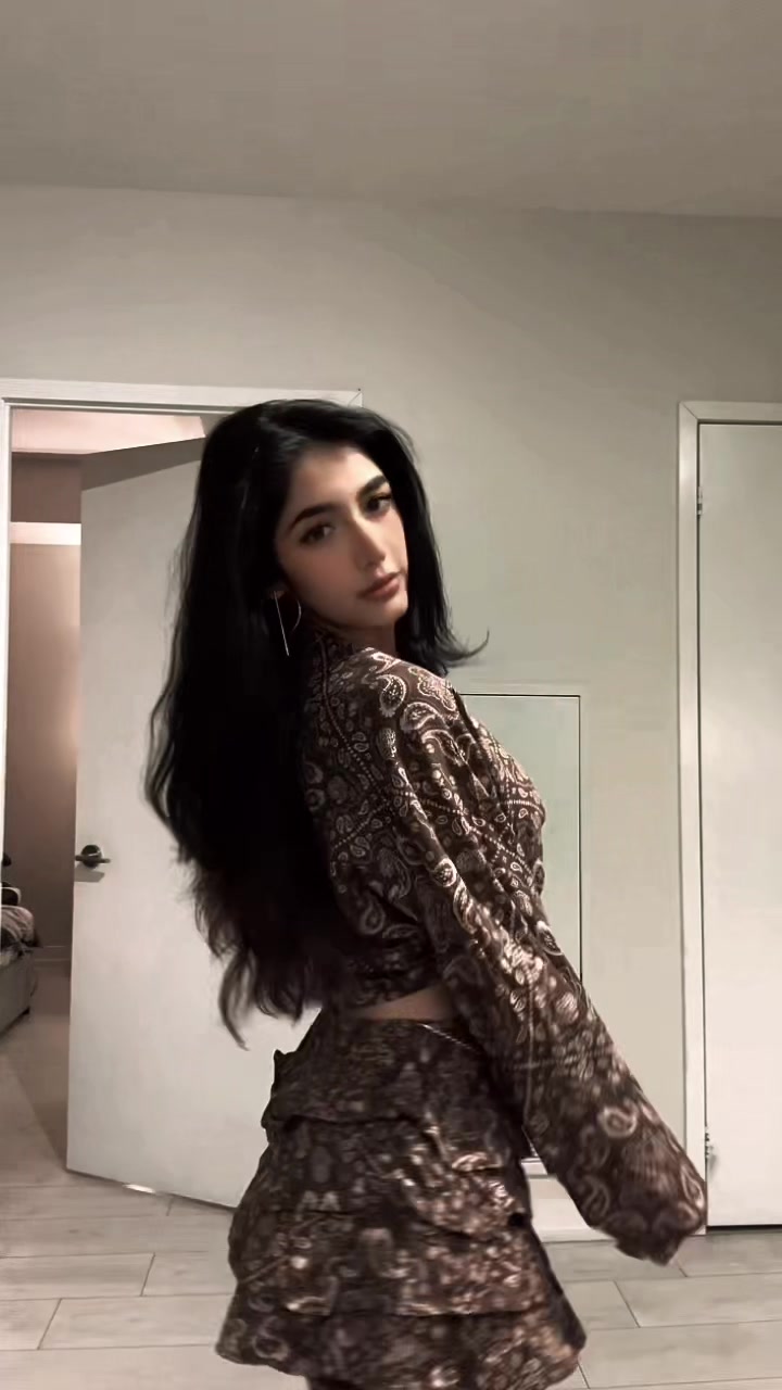 @Adya 🥀