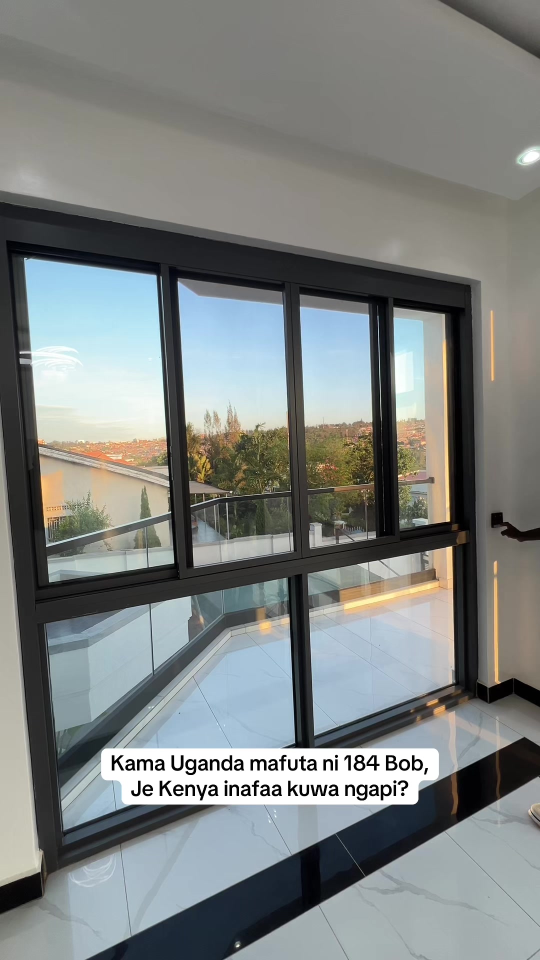 @chrisurbanrealty