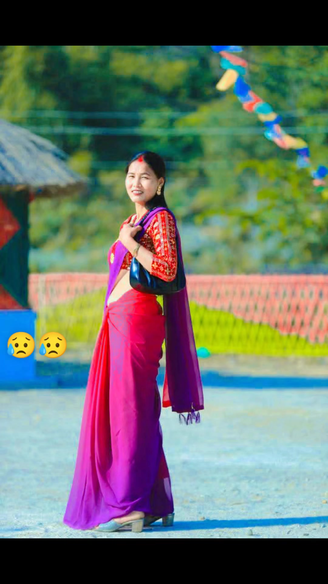 @Muna Majhi