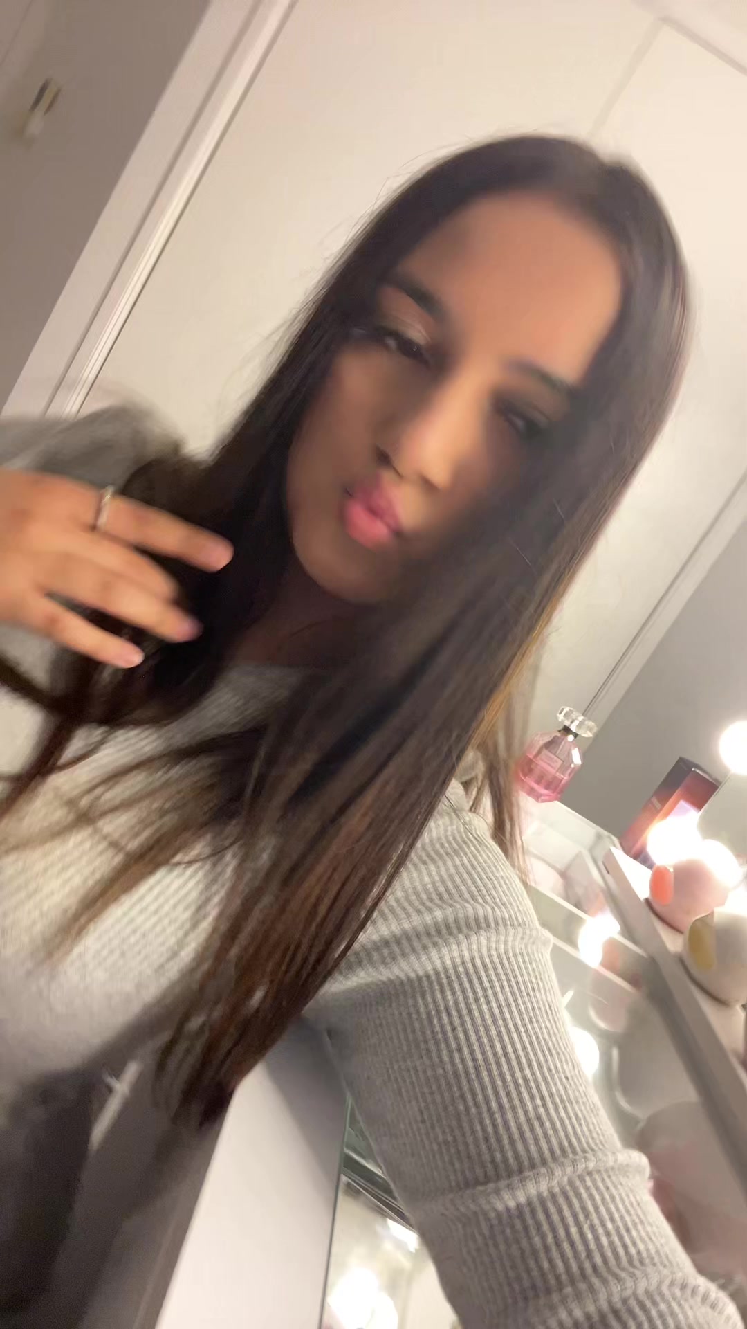 @Ellie ๐
