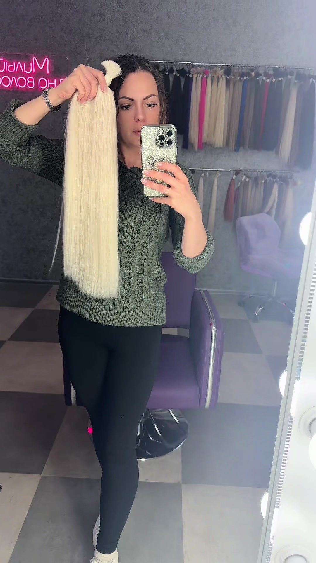 @Chuzhaya71