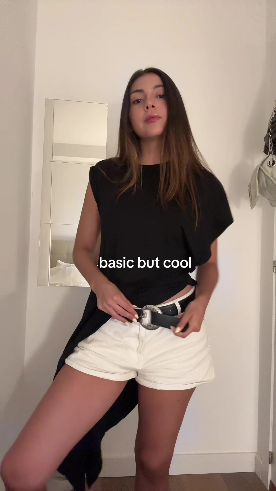@adrianaleivaac
