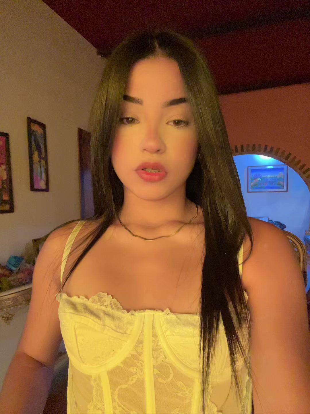 @Anii🖤