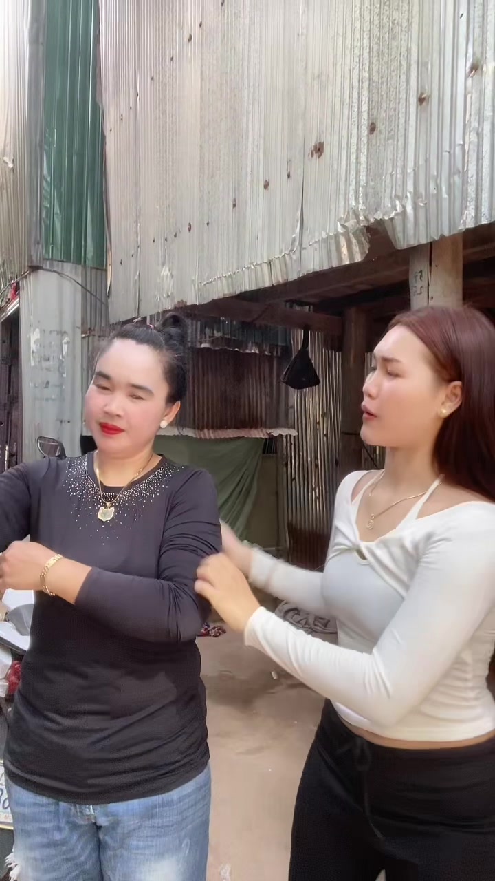 @oun len👩🏻&zwj;⚕️អូនឡែន